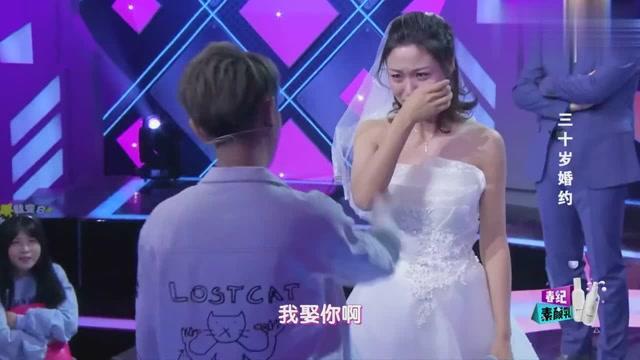 一架客机在阿富汗巴达赫尚省坠毁