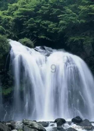 逃离石墙屋